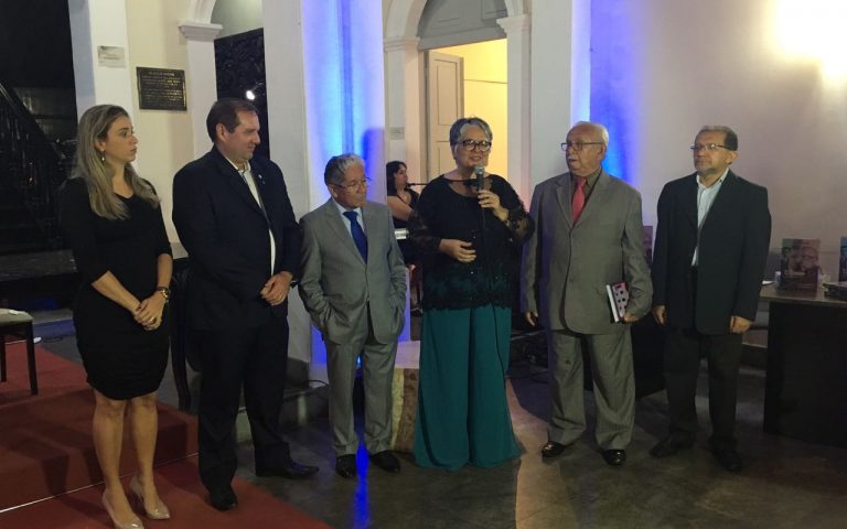 Lançamento do Livro de Ulysses Celestino de Góis da Autora Jucileide Ferreira Leitão